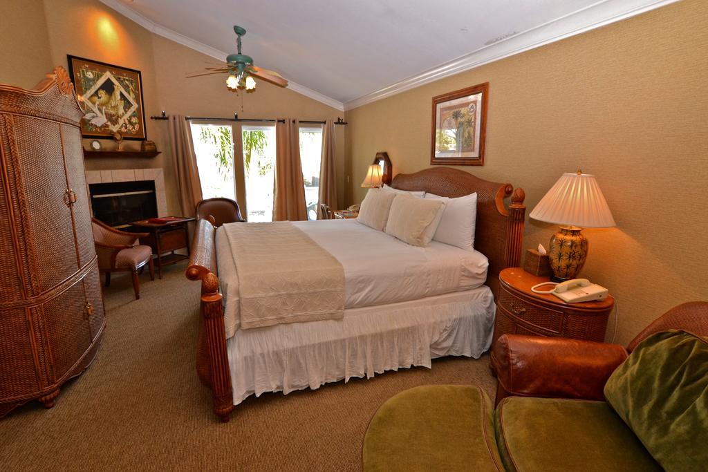 On The Beach Bed And Breakfast Cayucos Exterior foto